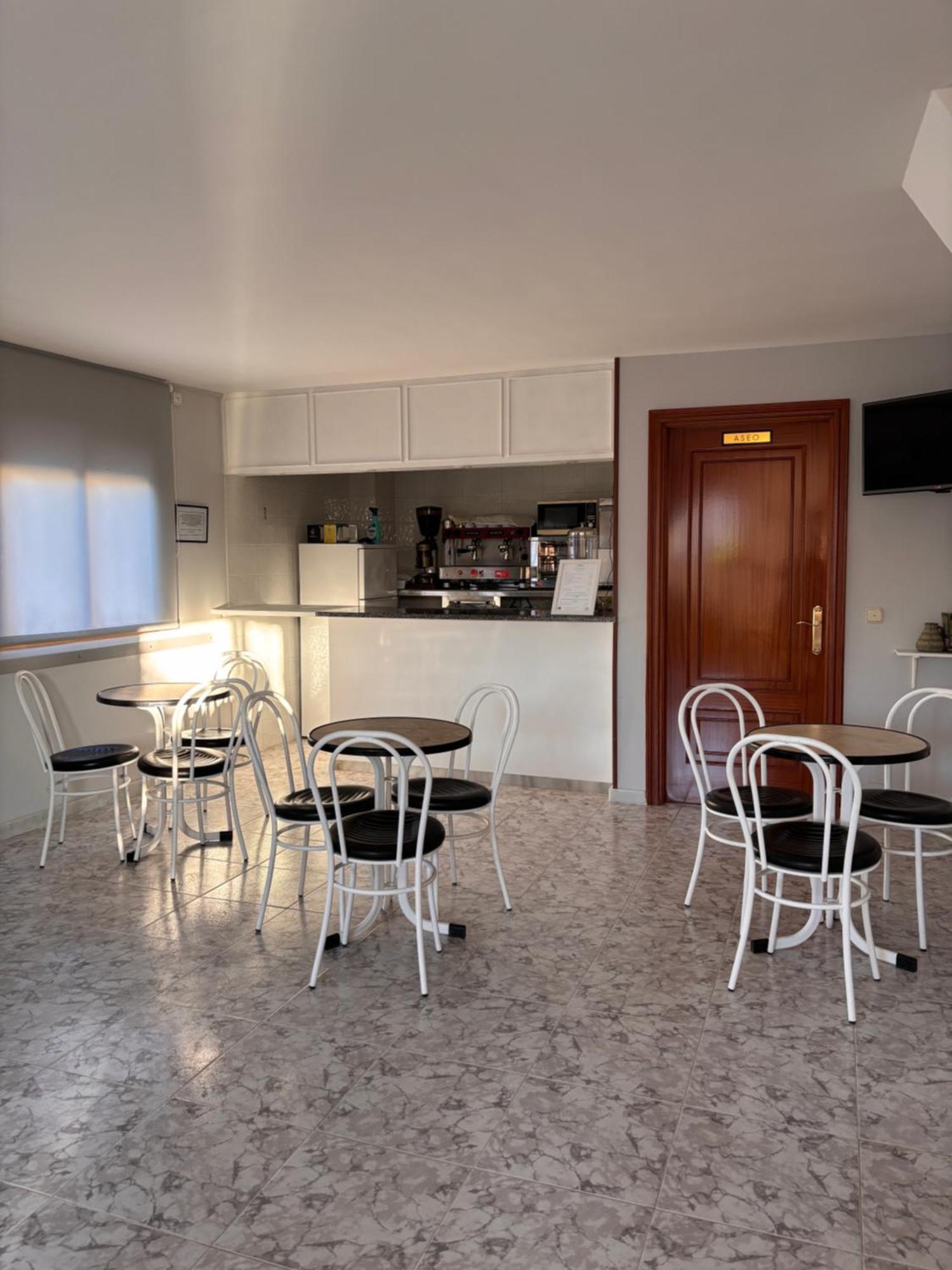 Hostal Las Dunas Cabo De Gata Bagian luar foto