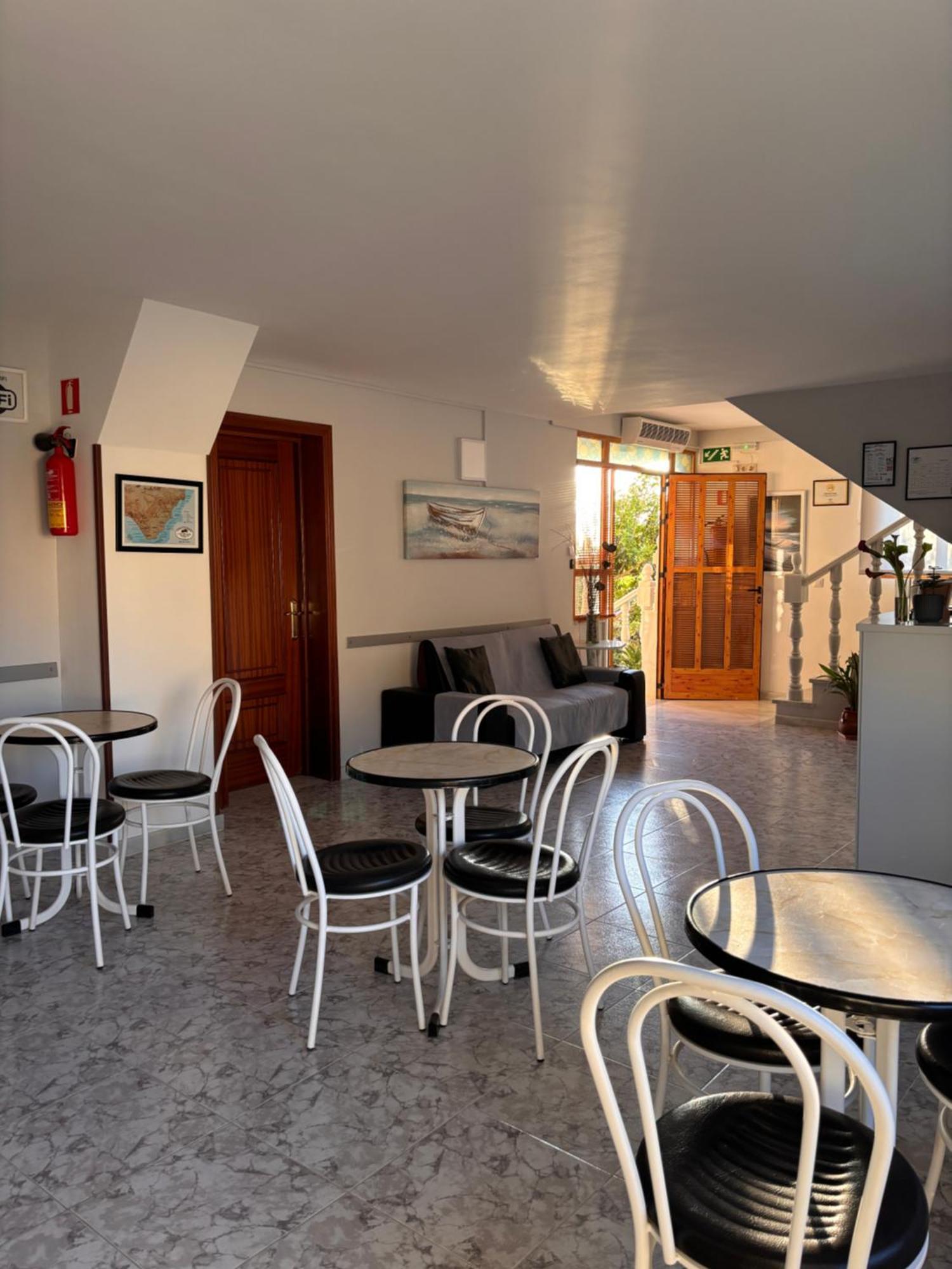 Hostal Las Dunas Cabo De Gata Bagian luar foto