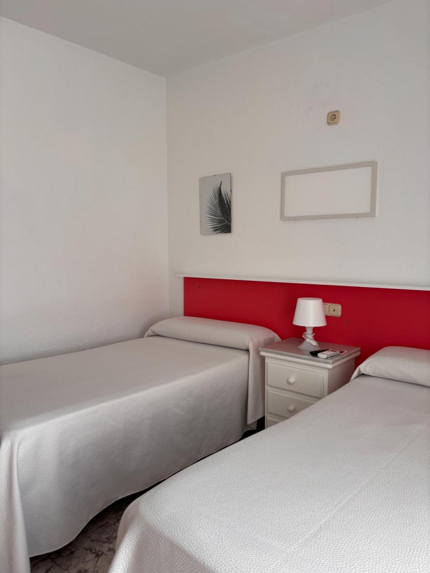 Hostal Las Dunas Cabo De Gata Bagian luar foto